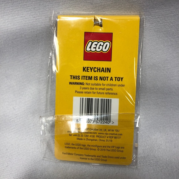 LEGO Creator Ford Mustang GT Keychain 2019 VIP Promo Gift - NEW - Picture 3 of 3